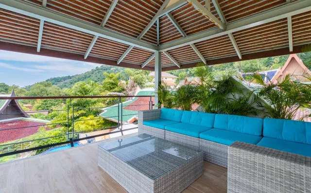 Sala lounge area, for food and drinks